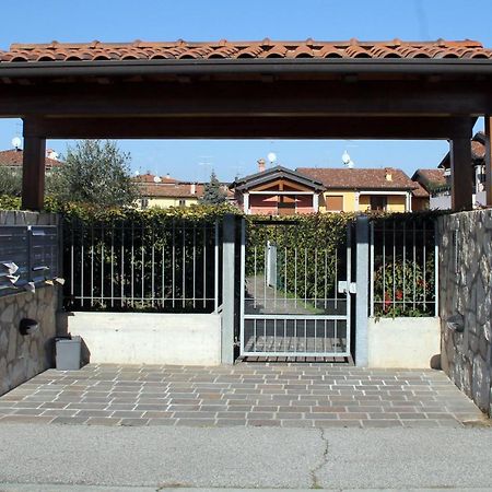 Casa Vacanze Da Riki Appartamento 2 Peschiera del Garda Exterior photo