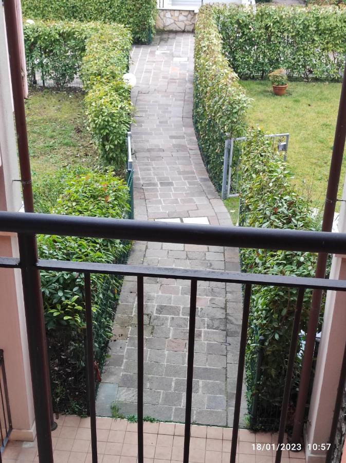 Casa Vacanze Da Riki Appartamento 2 Peschiera del Garda Exterior photo