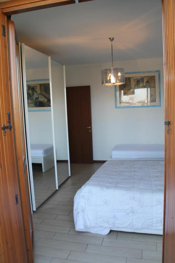 Casa Vacanze Da Riki Appartamento 2 Peschiera del Garda Exterior photo